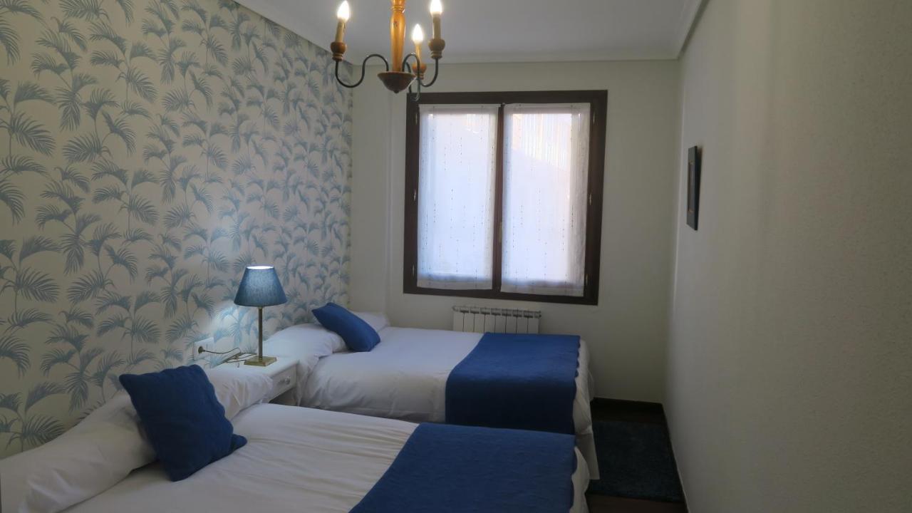 Apartamentos Palacio Azcarate Travesia Calvario 에스카레이 외부 사진