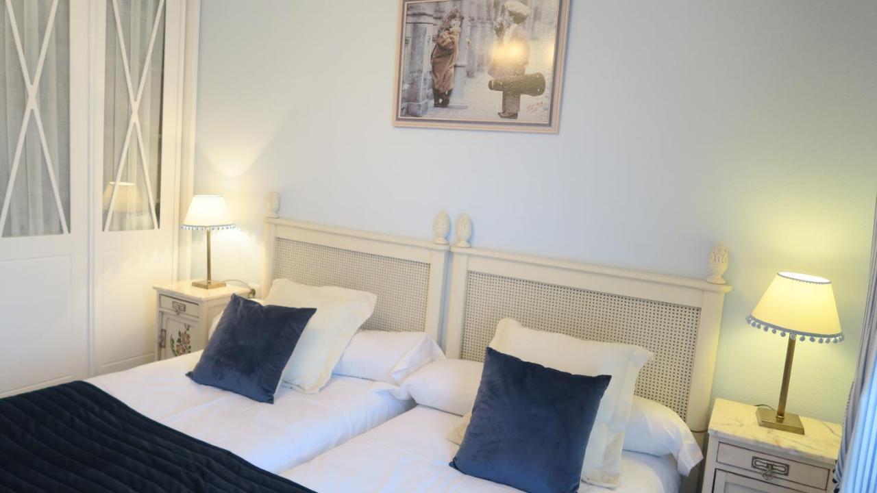 Apartamentos Palacio Azcarate Travesia Calvario 에스카레이 외부 사진